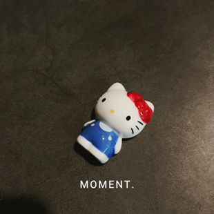 外贸货三丽鸥迷你公仔hellokitty 陶瓷筷子架 KT造型摆件配件