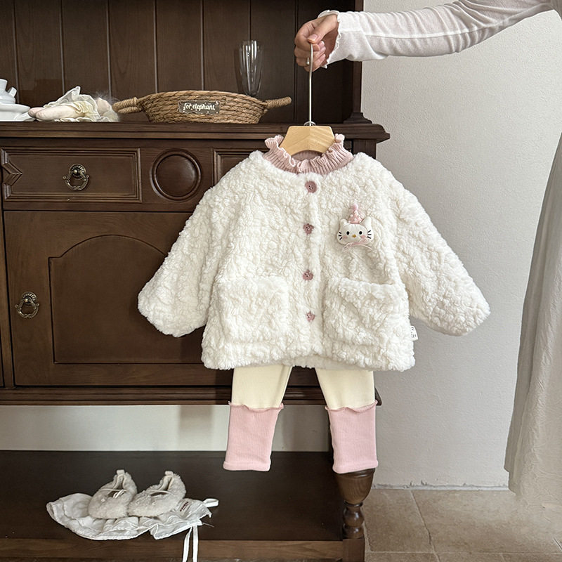婴儿衣服外套秋冬季女宝宝深秋加厚可爱套装一岁婴幼儿冬款两件套
