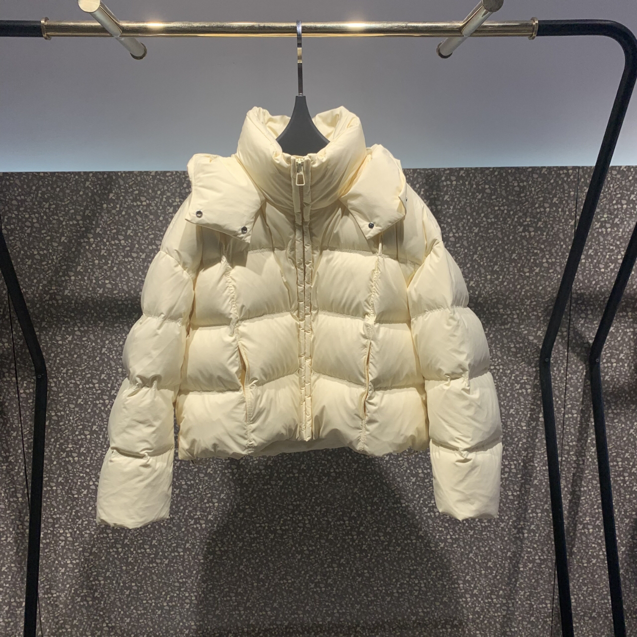 鹅黄色立领连帽小个子短款羽绒服女 2024冬新款洋气减龄显白外套