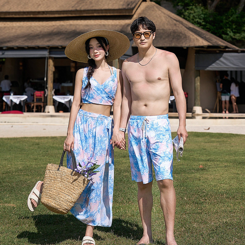 时尚钢托小胸聚拢保守平角裤比基尼三件套情侣装泳衣女士沙滩泳装