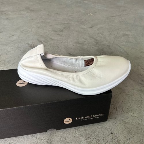 健步鞋轻底牛皮女鞋休闲鞋