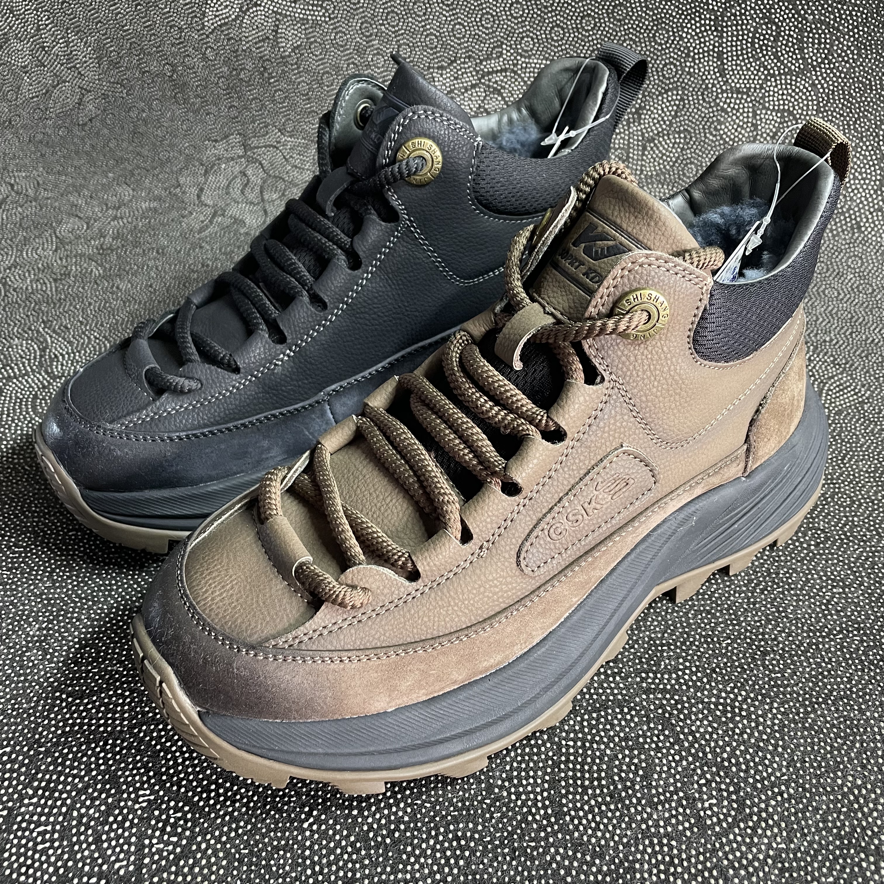 德赛帝伦2025男鞋冬季百搭运动休闲防滑老爹潮鞋皮毛一体加厚棉鞋