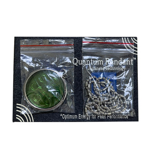 Quantum Pendant绿色透明琉璃吊坠金属边框链项链百搭饰品