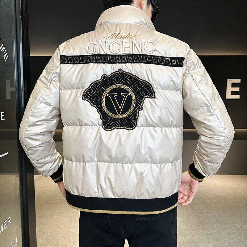 冬季简欧洲站羽绒服刺绣亮面90%白鸭商务立领厚外套杏色Y9183P280,男装羽绒服,星座1207