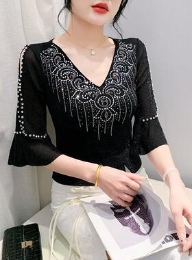主播优选PYX-512夏季新款V领网纱半袖露肩钻扣时尚洋气女上衣T恤