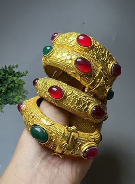 西藏鎏金复古开口手镯古老工艺