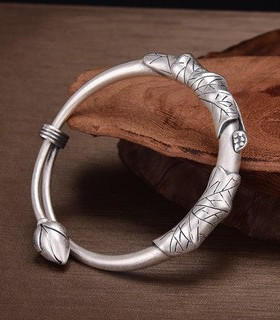足银复古典雅气质名族风 荷塘月色鲤鱼莲蓬手镯推拉扣女饰时尚