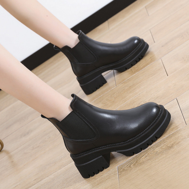 마틴 부츠 여성용 영국 스타일 첼시 부츠 가을 겨울 2024 새로운 두꺼운 밑창 굴뚝 부츠 여성용 다용도 두꺼운 뒤꿈치 짧은 부츠