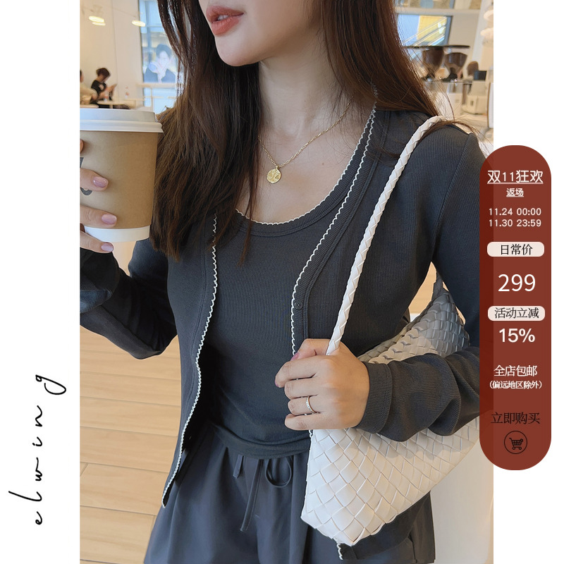 Elwing原创撞色双曲牙工艺显瘦针织背心长袖开衫两件套