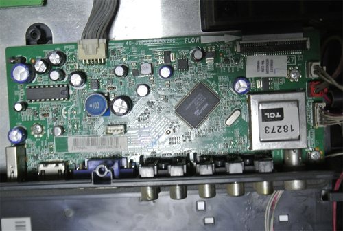 TCL L32W3212拆机主板 40-32E330-MAA2XG 屏LVW320CS0T E20 V1