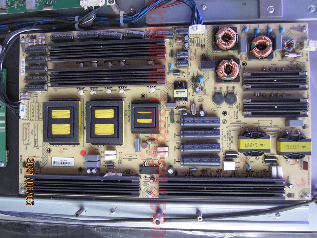 康佳 OLED55X90P 电源板 35019828 34012274 - 实物图