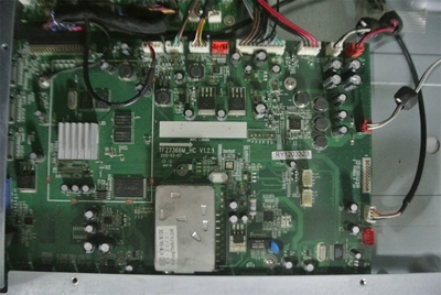 同方LE-43TX3900拆机主板 TFZ7366M_HC V1.2.1 屏LTA430HW01