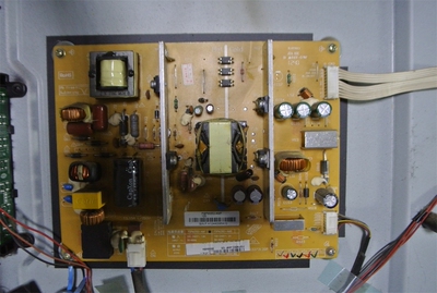 长虹LED50B3100iC 拆机电源板 FSPM35D-4MF 120 实物图