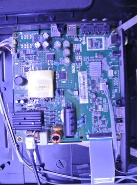 长虹 32D2000 32D2060主板 TP.VST69T.PB751 屏C320X15-E1