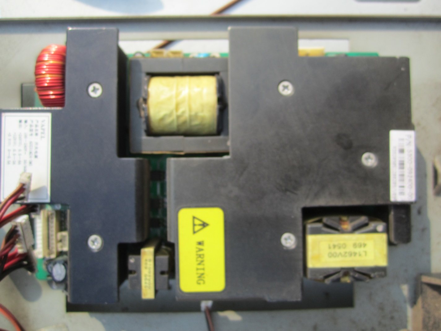 创维32L98SW拆机电源板 5300-092400-00 AD231M24-3M1 实物图