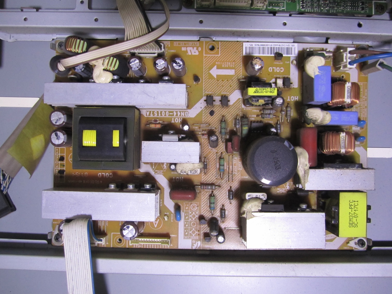 三星LA37S81B拆机电源板 BN44-00157A  实物图