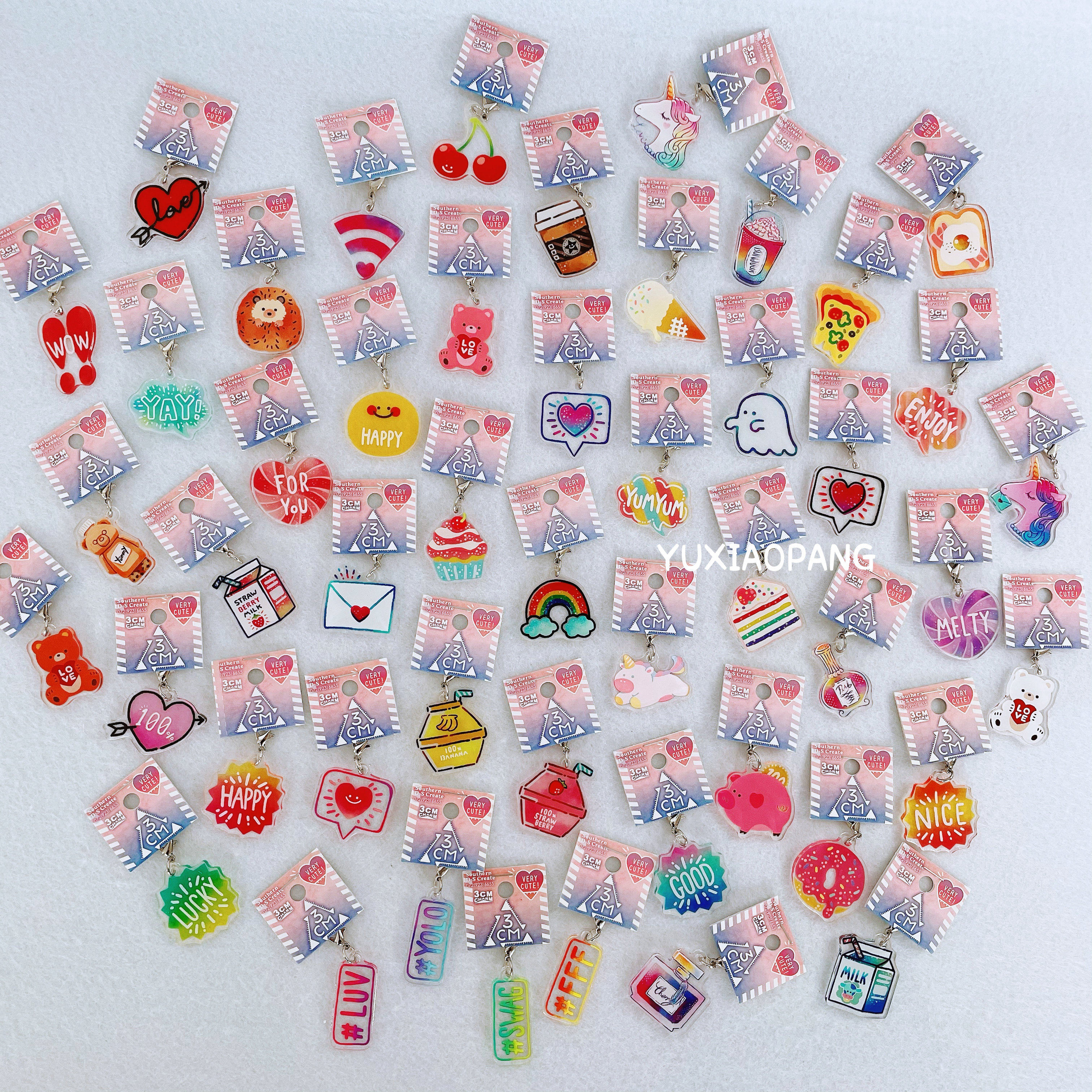 炫彩风系列3cm亚克力迷你小挂件