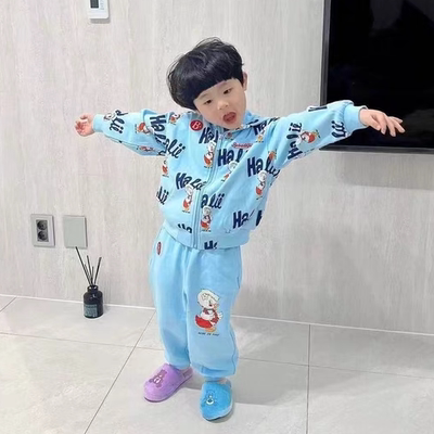 BabyKing 25春秋款BE满印小鸭天蓝连帽拉链开衫卫衣 卫裤套装