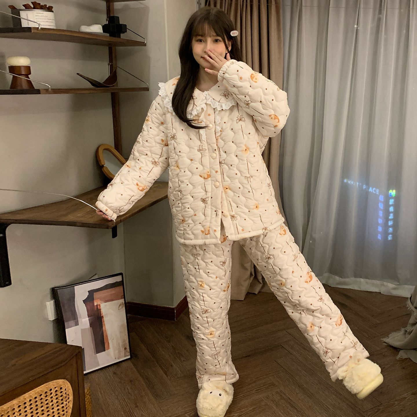 冬季新款三层夹棉睡衣女士加绒加厚卡通翻领大码可外穿家居服套装