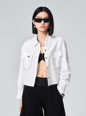 普普风2025超好看的酷感工装口袋衬衫女POLO领上衣休闲开衫22327