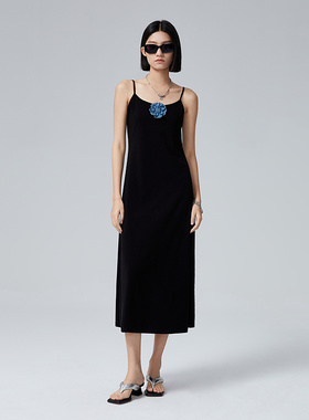 普普风商场同款简约修身吊带裙舒适花朵百搭针织吊带连衣裙22631