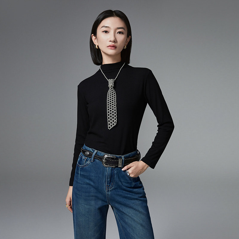 普普风2025秋季新款简约纯色百搭打底衫上衣半高领软糯高弹T恤女
