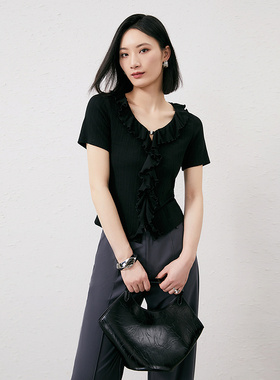 普普风黑色荷叶领上衣女2024夏季新款修身显瘦气质小个子21181S