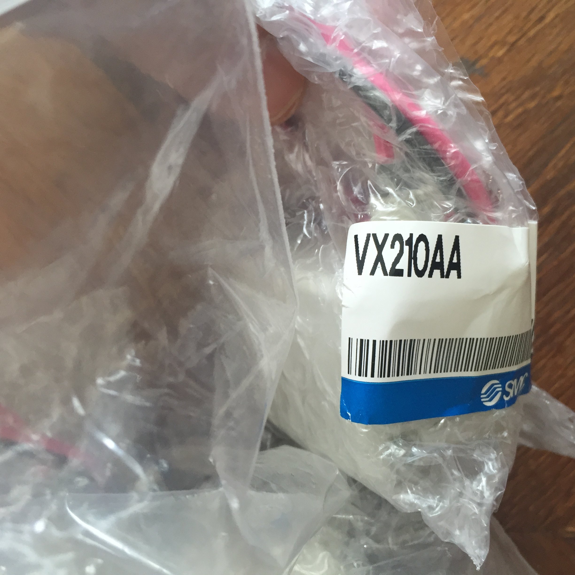 SMC电磁阀VX210AA全新原装正品营业所正品保障