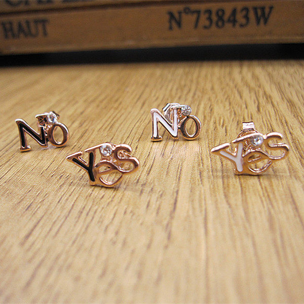 时尚个性镶钻字母yes no耳钉女镀玫瑰金色气质百搭彩金耳饰品