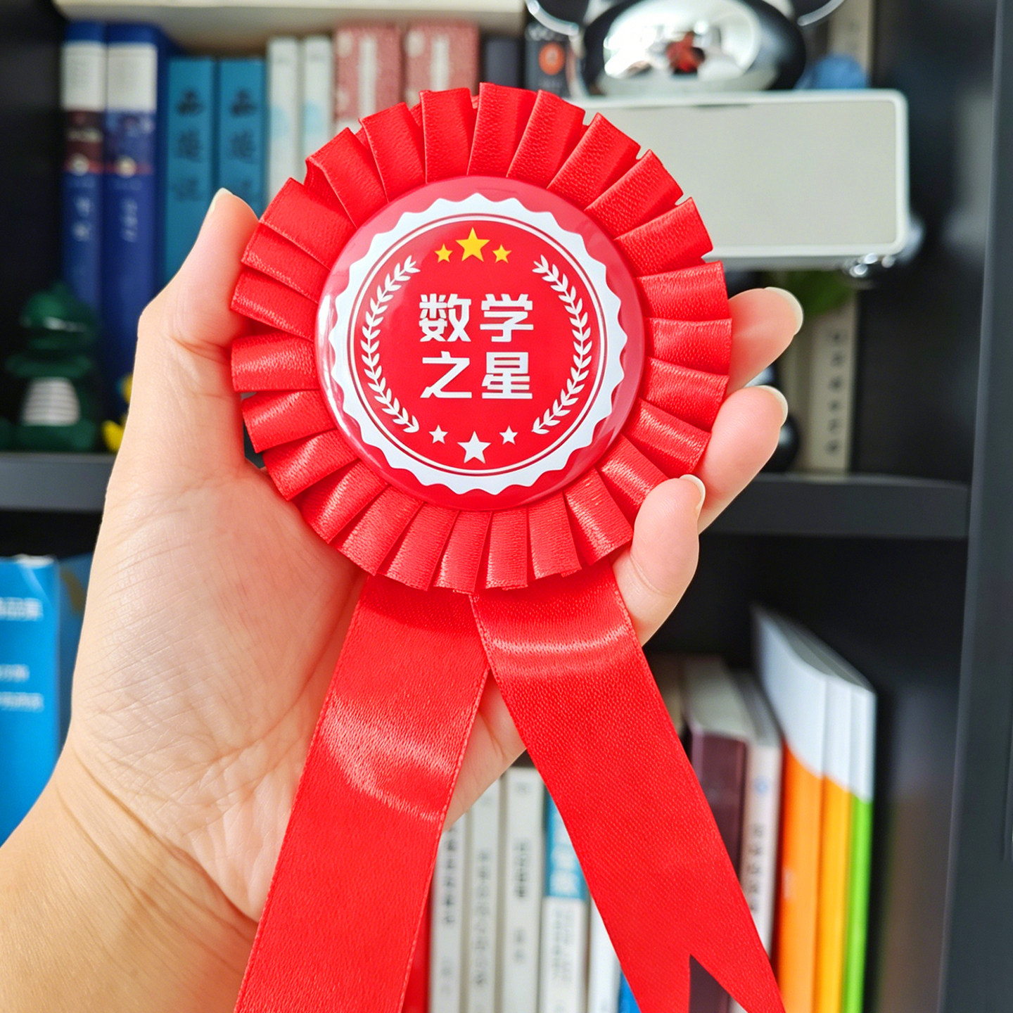 学生胸花班主任教师奖励胸牌初中图片