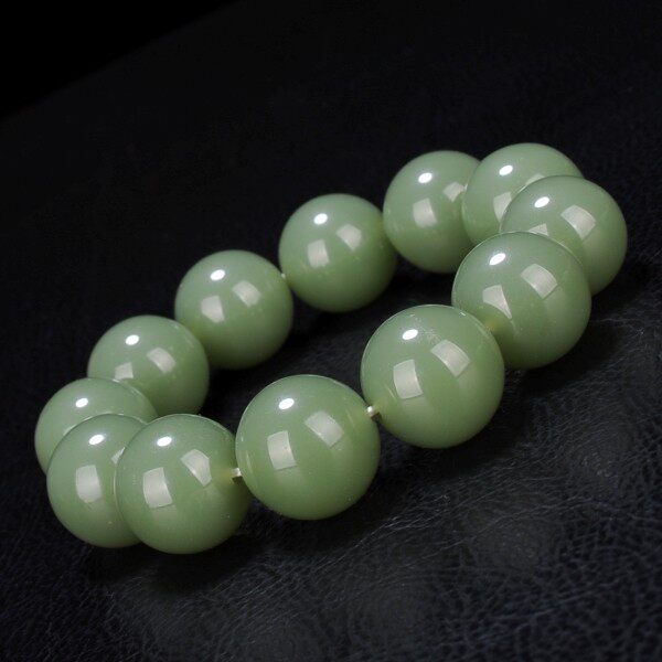 天然新疆和田玉青白玉籽料手链玉石原石手串男款女士18mm圆珠手排