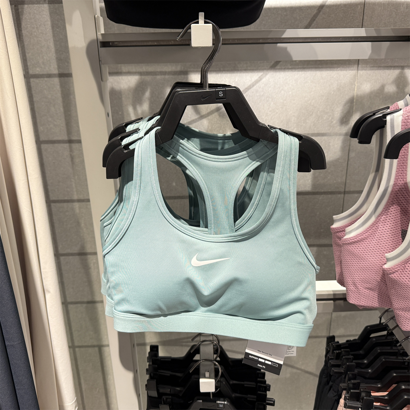 Nike耐克女子运动内衣健身训练BRA中强度支撑速干衬垫文胸DX6822