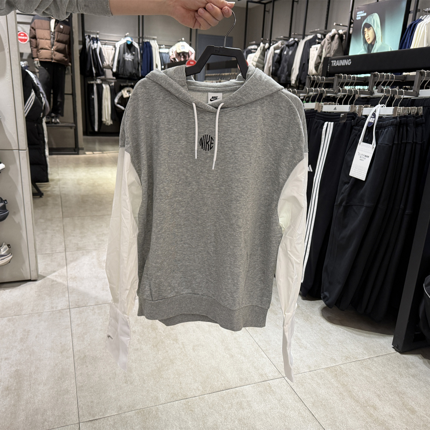 Nike/耐克正品当季新款女子运动休闲连帽卫衣套头衫DD5053-063