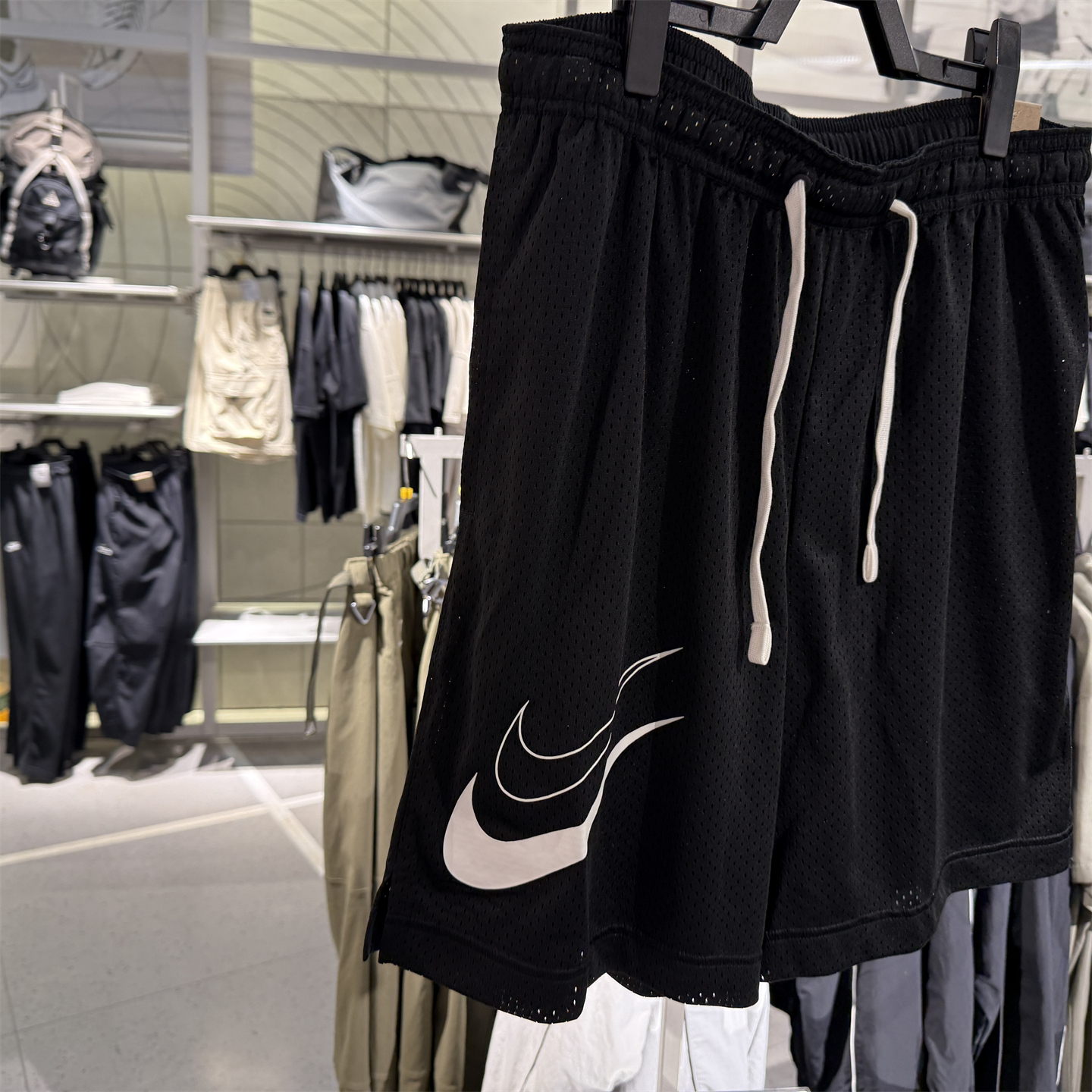 Nike/耐克官方正品Dri-FIT男士篮球运动双面穿透气短裤FN3038-010