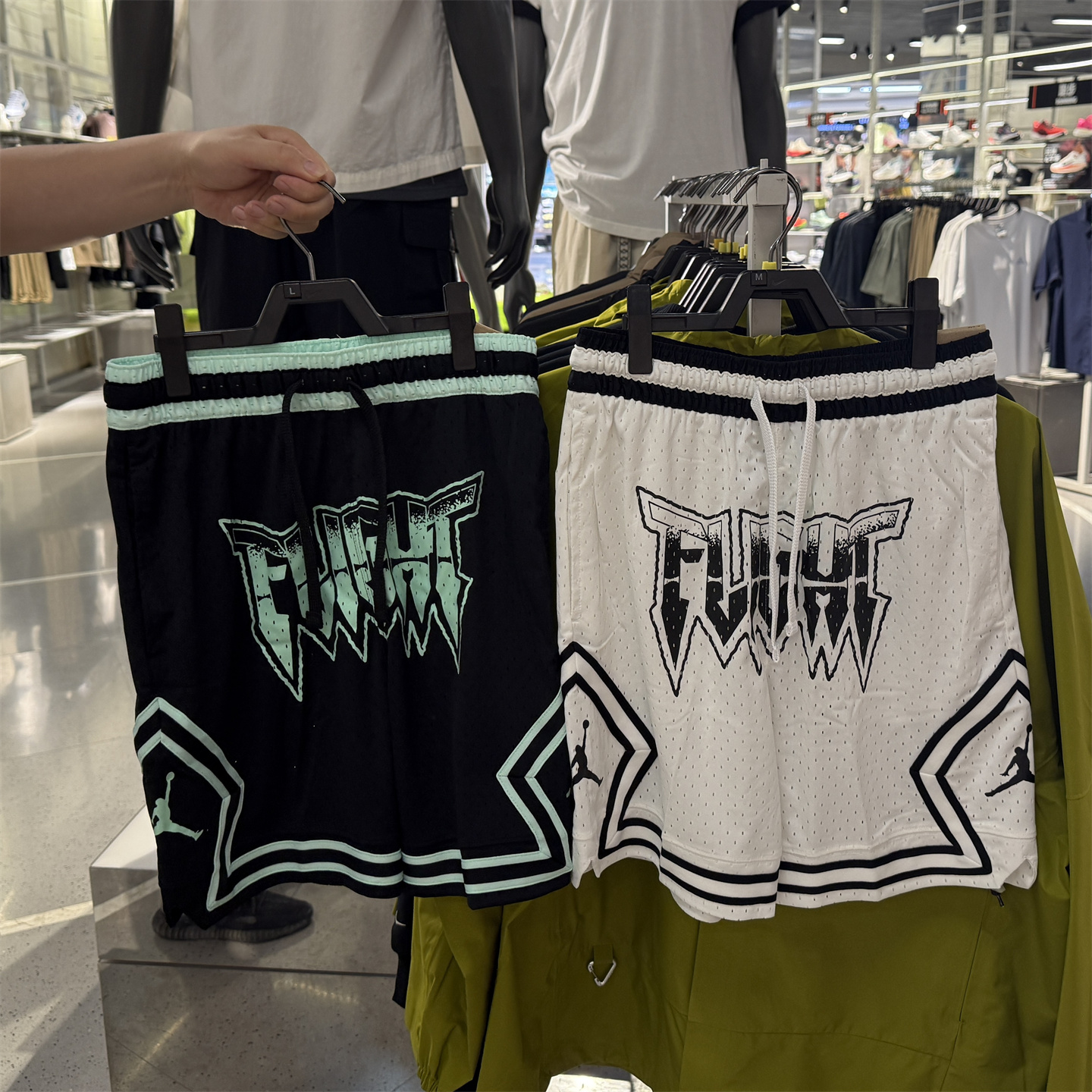 专柜正品Jordan耐克乔丹男速干短裤夏季运动裤透气网眼轻便FN5870