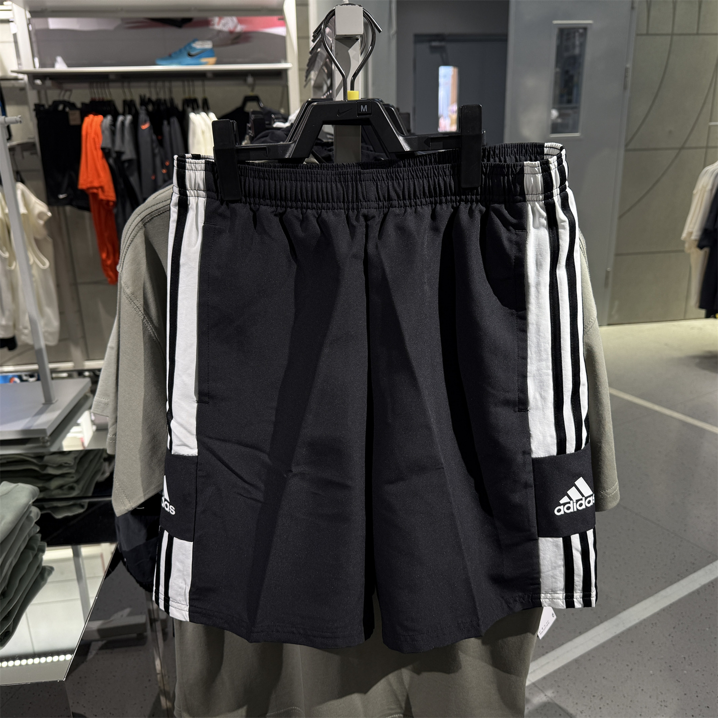 代购专柜正品阿迪达斯ADIDAS夏季男子运动休闲梭织短裤 GK9557