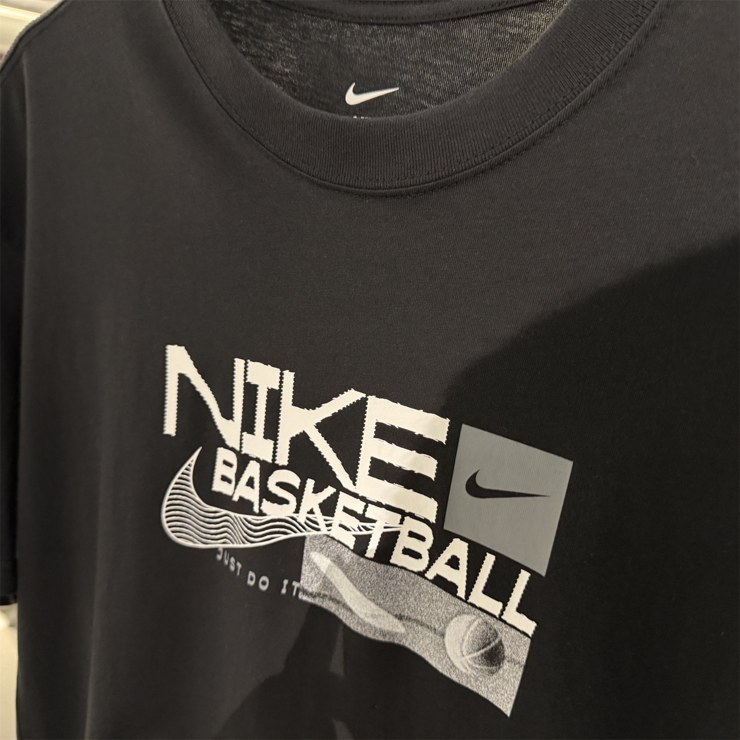 Nike耐克2026新品男子T恤训练运动休闲宽松印花圆领短袖 II0663图片