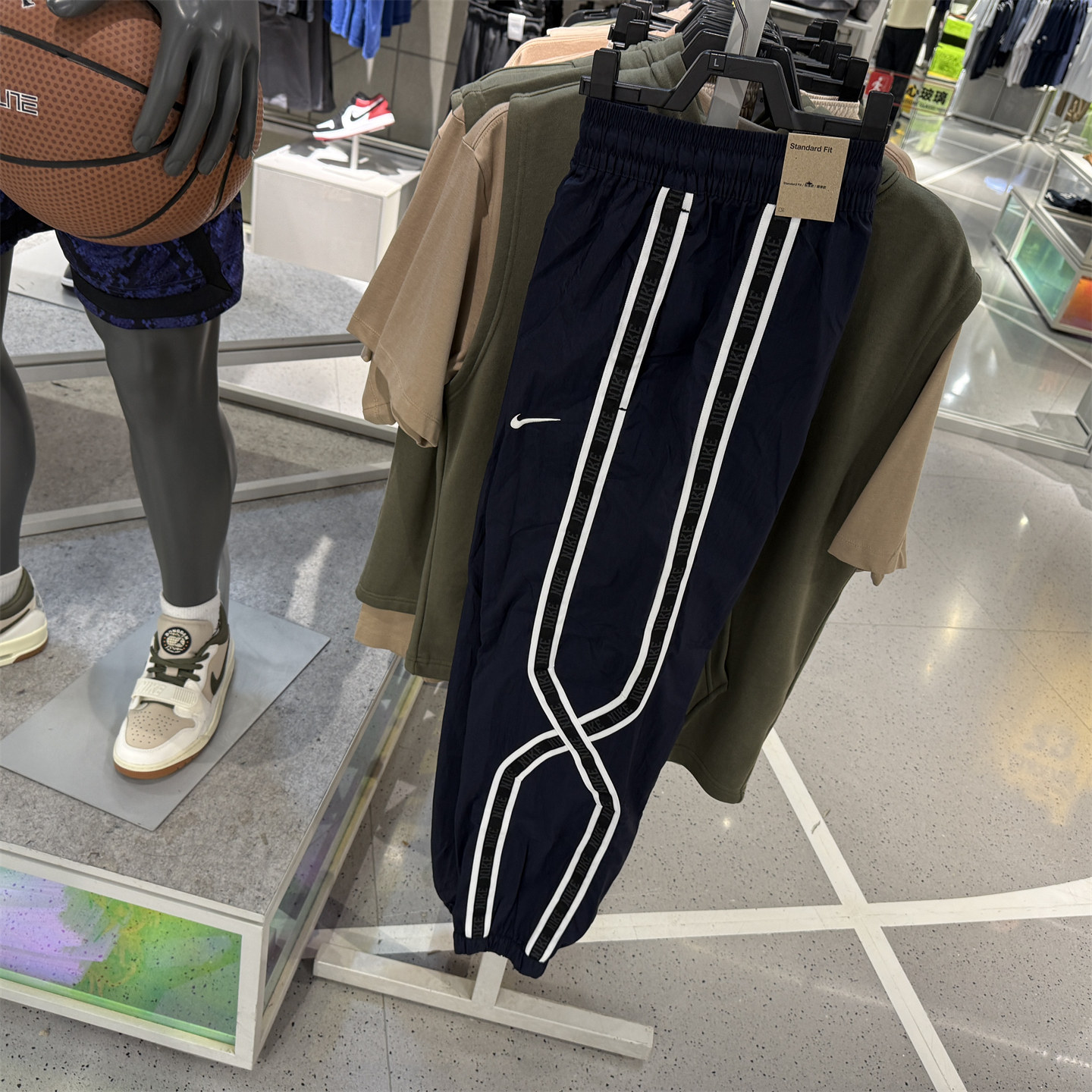 Nike耐克串标篮球长裤男25夏新款梭织速干宽松透气运动裤子IB9969