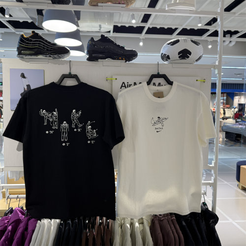 代购耐克NIKE夏新款SPORTSWEAR纯棉舒适男子宽松印花T恤 IV2641
