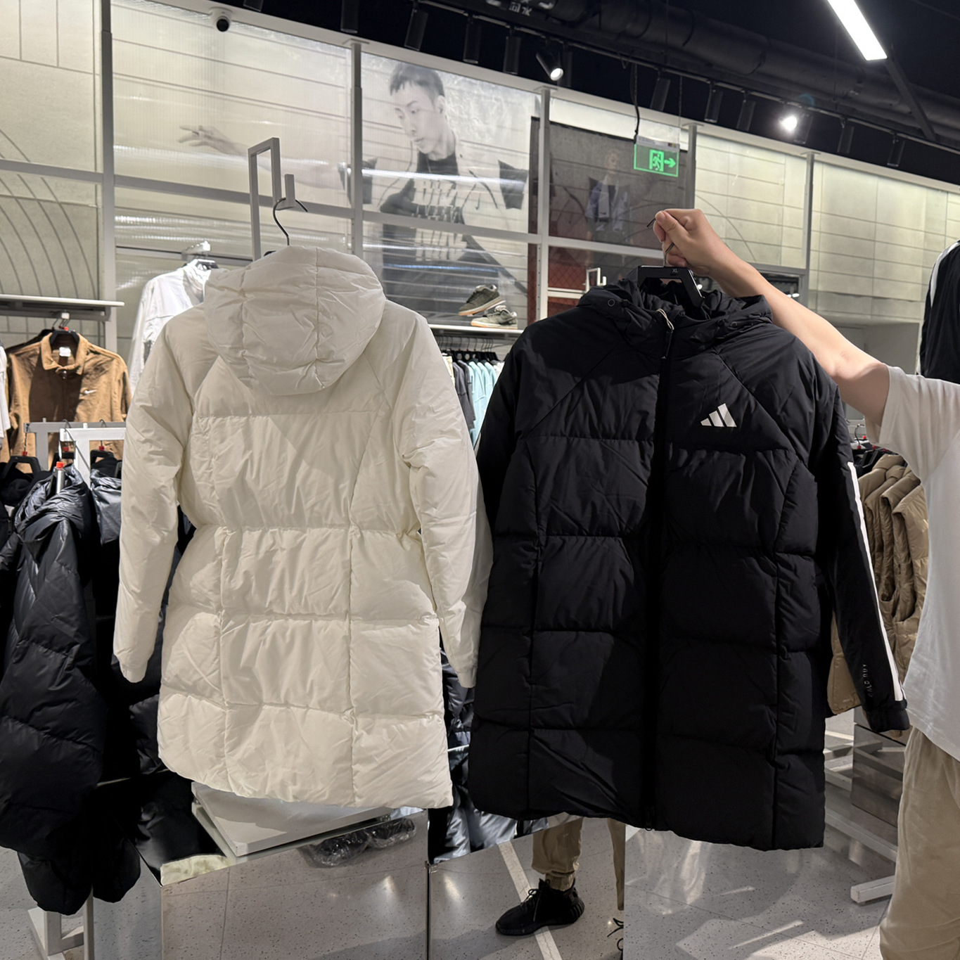 阿迪达斯中长款羽绒服女装防风棉羽外套休闲夹克JG3856 JG3855