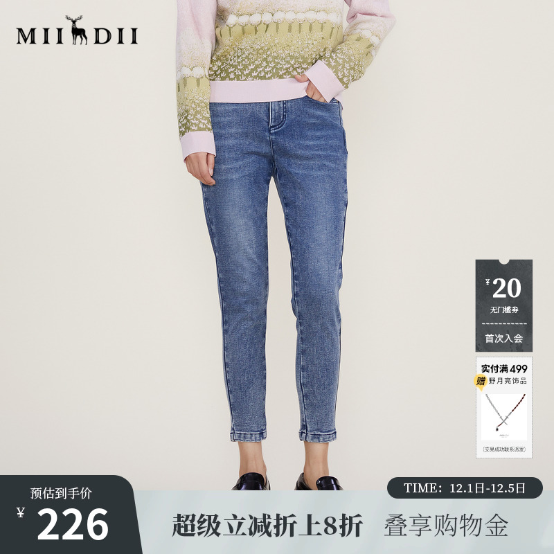 高弹牛仔面料，高腰设计包容性强