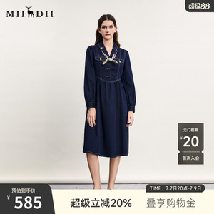 谜底牛仔连衣裙长袖女春新款复古文艺风中长裙伞裙241ML0007