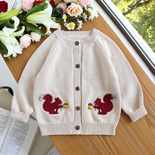 可爱风刺绣小松鼠针织开衫女童纯棉毛衣棉线衣女宝宝米色春秋外套