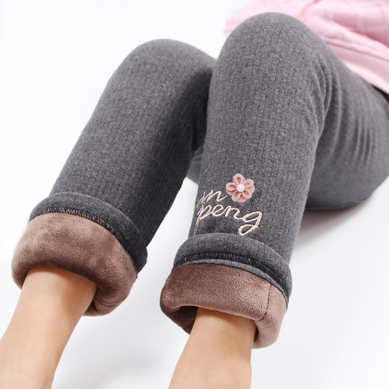 冬季儿童加绒加厚打底裤2024新款宝宝棉加厚三层纯色女童休闲裤子