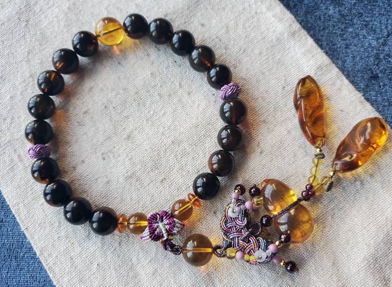 缅甸琥珀黑蜜溶洞各个精彩手持手串十八子39.1克11.5-13.5mm