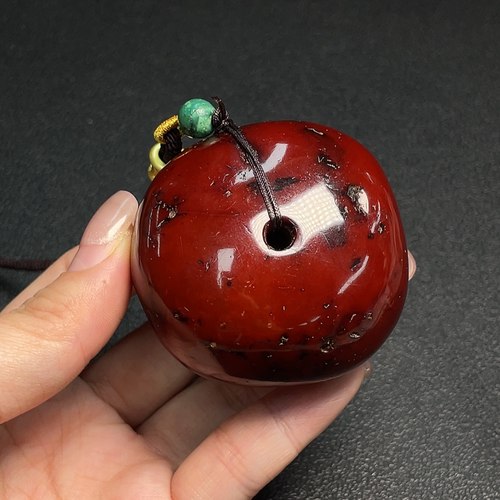 蜜蜡微烤色大尺寸藏式大饼子墩子手把件67.5克54*35MM247.5克