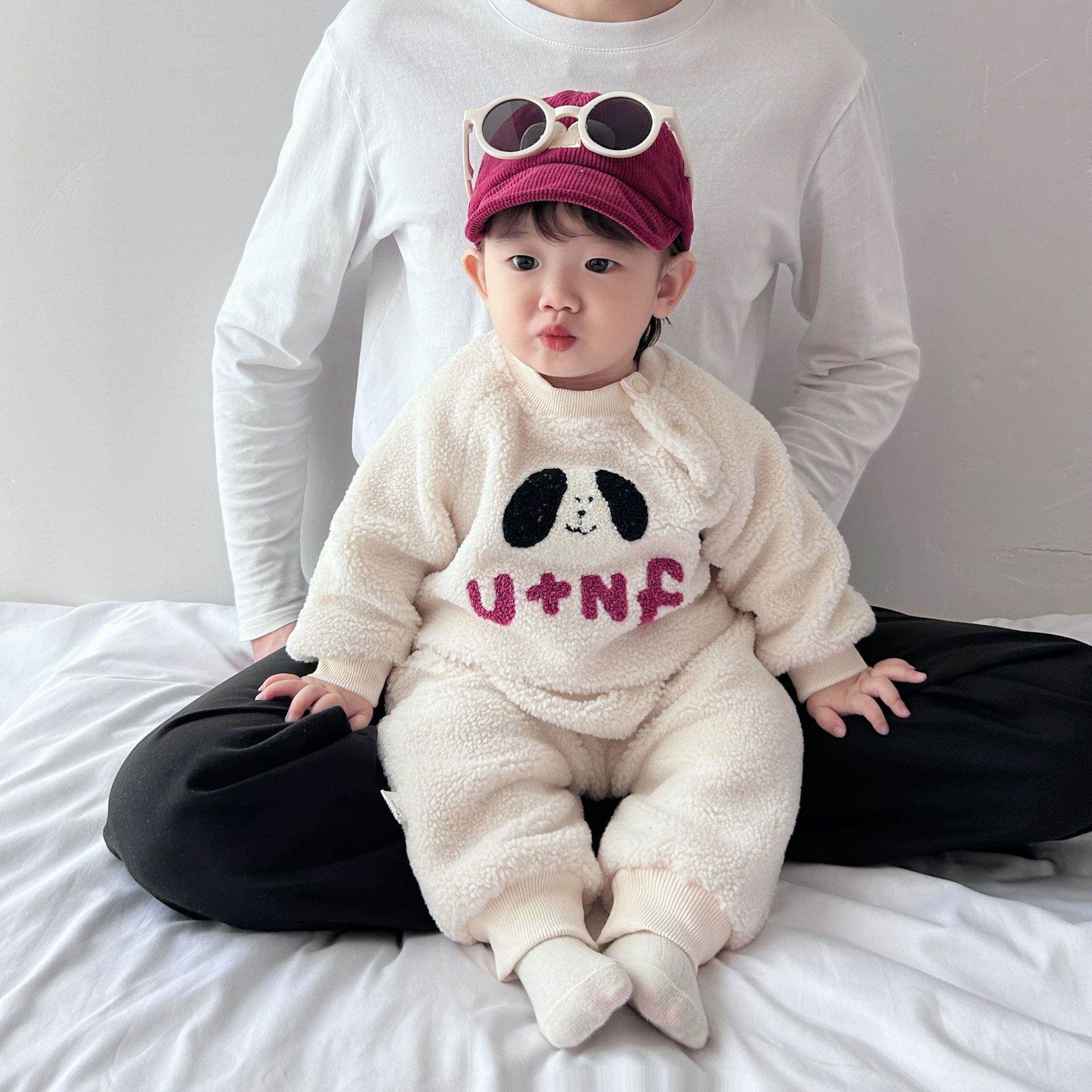 品牌折扣宝宝秋冬衣服超萌毛绒卫衣裤子两件套加厚婴儿外出服冬季