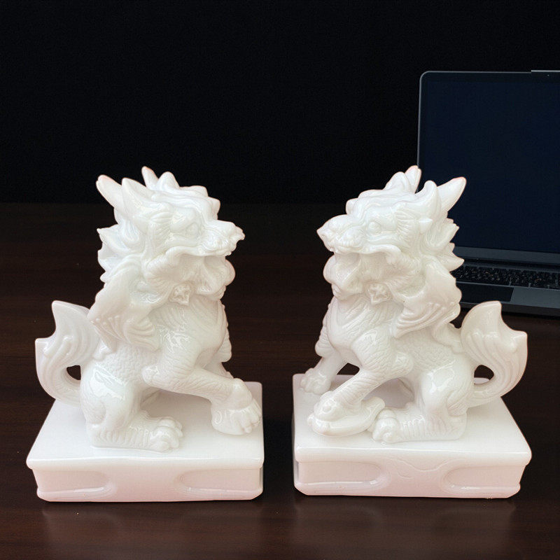 新款天然玉石白玉麒麟摆件一对招财家居客厅办公室装饰品乔迁送礼