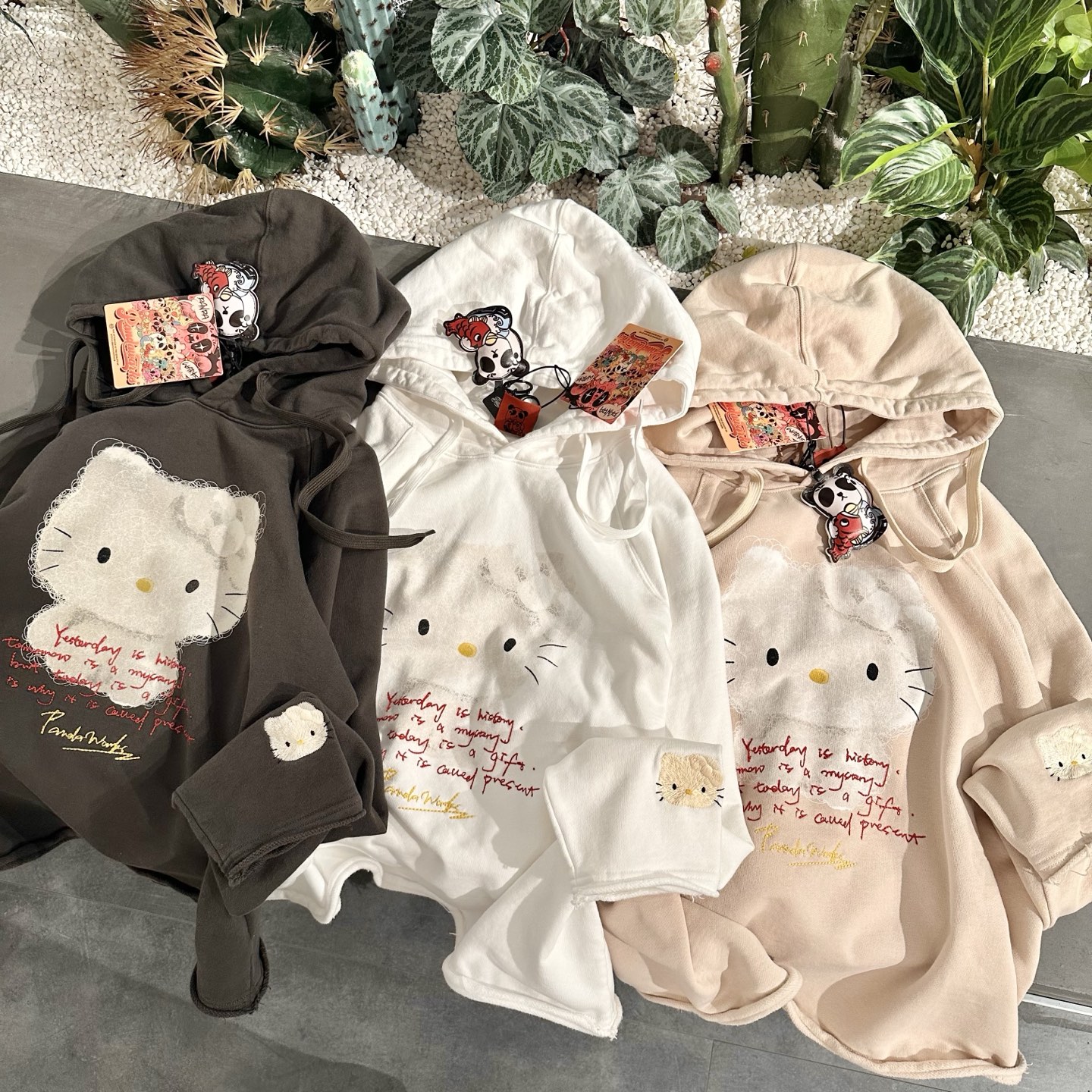 熊猫纸袋家宽松连帽毛圈卫衣女秋