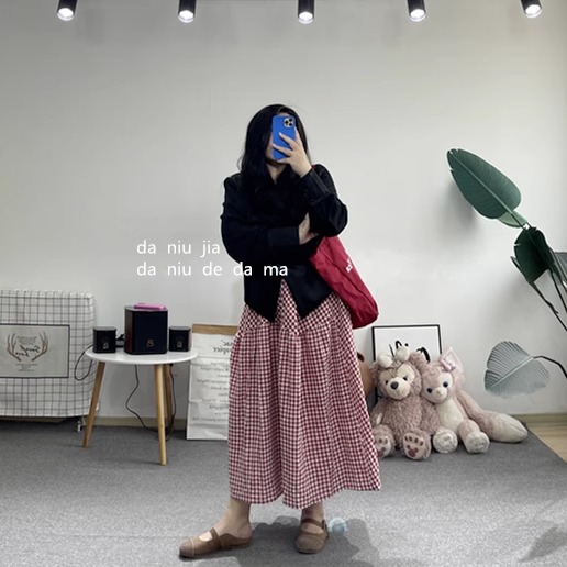 法式文艺浪漫感松紧腰围廓形红格子半身裙大牛家大码女装胖MM显瘦